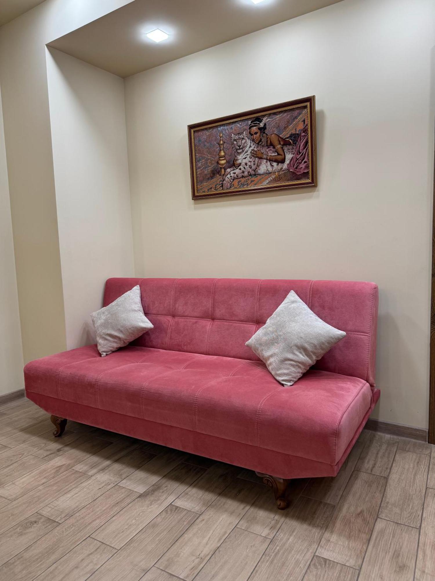 Central Hotel Gjoumri Kültér fotó